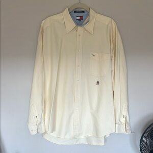 Vintage Tommy Hilfiger Crest Shirt XL butte Yellow Pinstripe Oxford Button Down